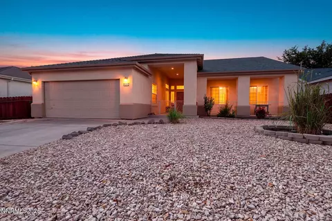425 Crosswinds Dr, Dayton, NV 89403