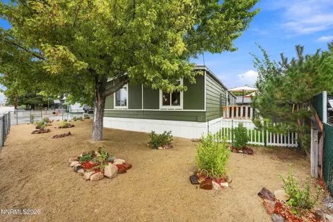 Exterior - 45 Bryan Cir, Carson City, NV 89706 photo 6 of 9