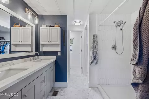 Bath - 45 Bryan Cir, Carson City, NV 89706 photo 1 of 4