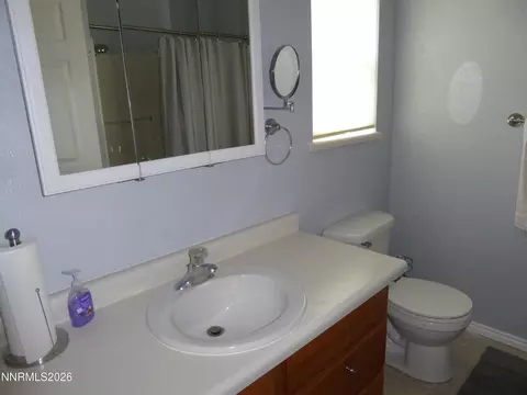 Bath - 965 E 16th St, Ely, NV 89301 photo 4 of 5