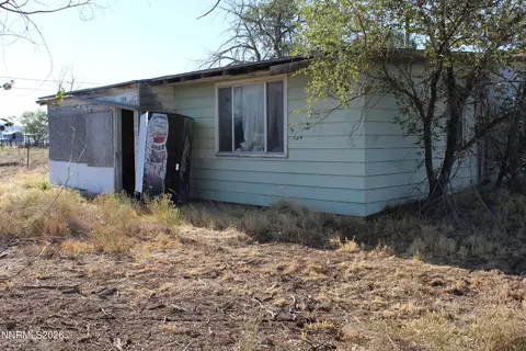 130 E Fourth St #1, Golconda, NV 89414