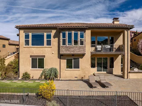 3172 Vista Favoloso Dr, Reno, NV 89519
