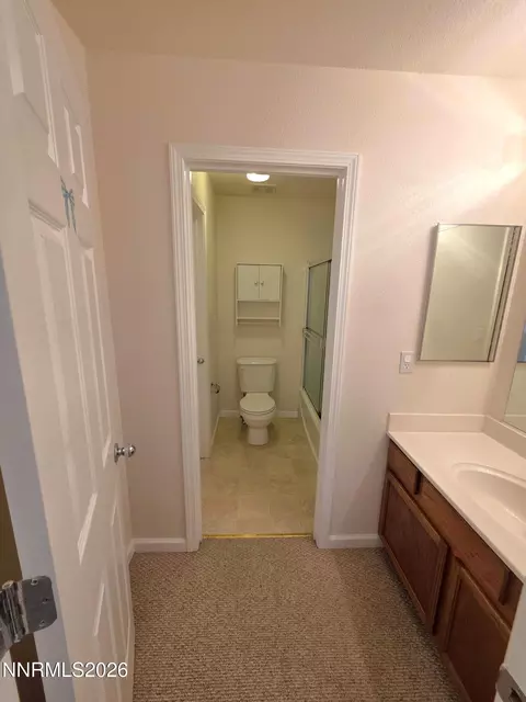 Bath - 9229 Lone Wolf Cir, Reno, NV 89506 photo 3 of 3