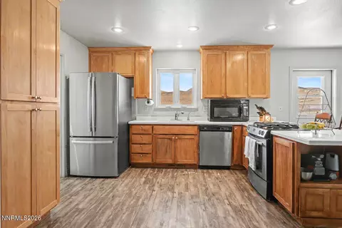Kitchen - 18585 Carson Hwy, Fallon, NV 89406 photo 1 of 1