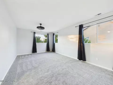 Bedroom - 10443 Summershade Ln, Reno, NV 89521 photo 10 of 11