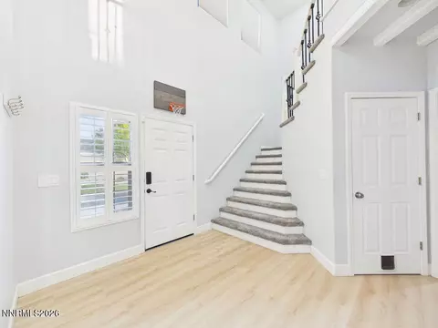 Entry Way - 10443 Summershade Ln, Reno, NV 89521 photo 5 of 9