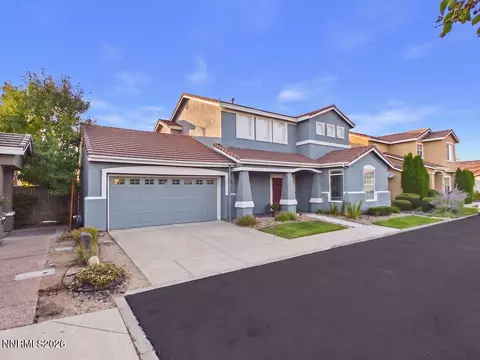 Exterior - 10443 Summershade Ln, Reno, NV 89521 photo 2 of 5