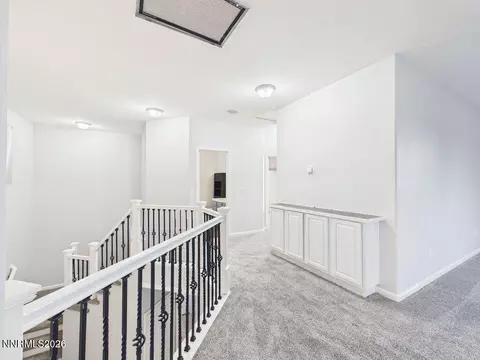 Entry Way - 10443 Summershade Ln, Reno, NV 89521 photo 7 of 9