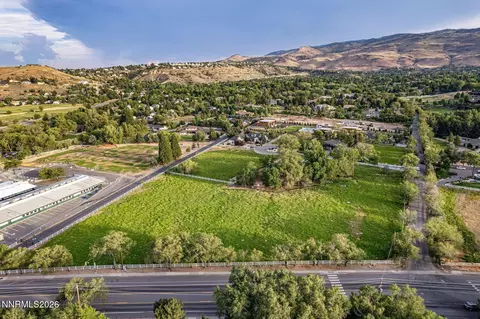 110 Juniper Hill Rd, Reno, NV 89519