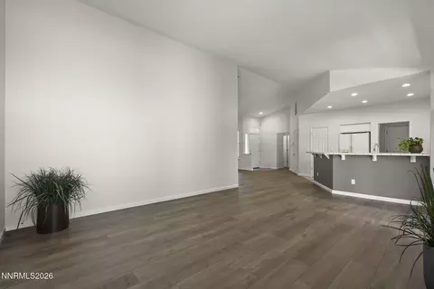 Living - 730 Caughlin Gln, Reno, NV 89519 photo 6 of 7