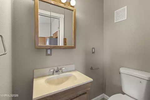 Bath - 235 Danforth Dr, Sun Valley, NV 89433 photo 3 of 3