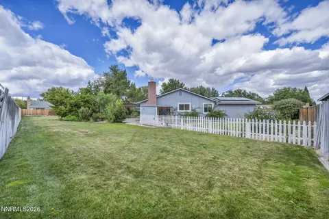 Exterior - 4100 Edrie Dr, Reno, NV 89502 photo 10 of 18
