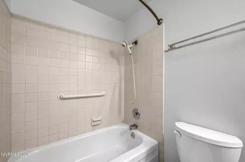 Bath - 4100 Edrie Dr, Reno, NV 89502 photo 5 of 6