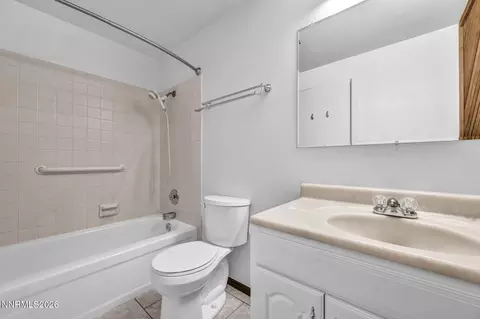 Bath - 4100 Edrie Dr, Reno, NV 89502 photo 6 of 6