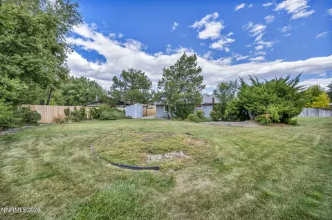 Exterior - 4100 Edrie Dr, Reno, NV 89502 photo 14 of 18