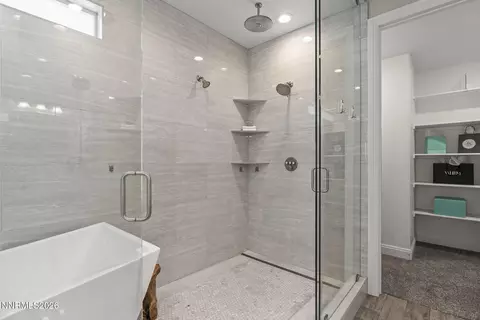 Bath - 1551 Elk Run Trl, Reno, NV 89523 photo 3 of 8