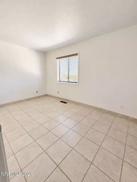Bedroom - 2990 Rustic Manor Cir, Reno, NV 89509 photo 5 of 7