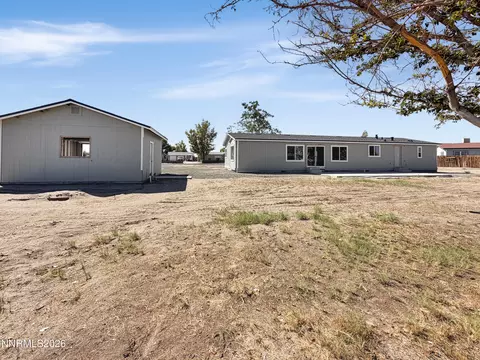 Exterior - 5510 Vanessa Dr, Fallon, NV 89406 photo 3 of 6