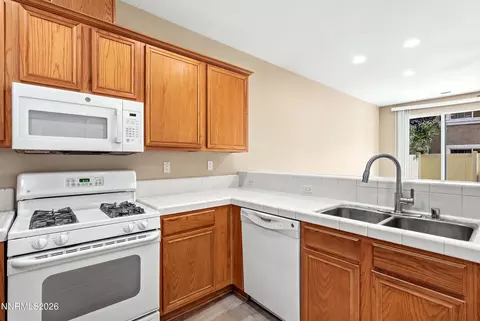 Kitchen - 1865 Stetson Dr, Reno, NV 89521 photo 4 of 4