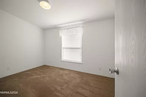 Bedroom - 4301 Horseshoe Dr, Fallon, NV 89406 photo 2 of 3