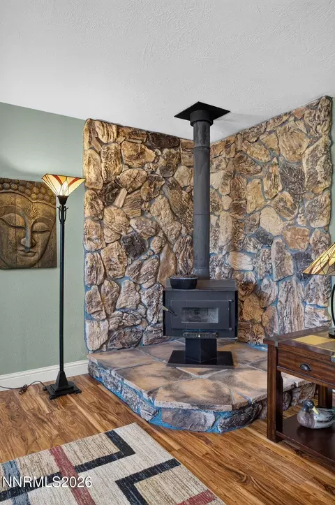 Living - 2291 Empire Rd, Reno, NV 89521 photo 2 of 2