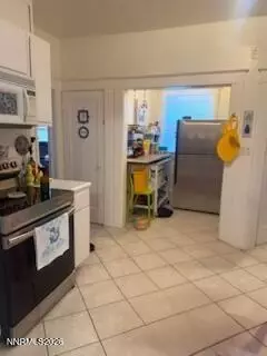 Kitchen - 312 E Taylor St, Reno, NV 89502 photo 4 of 5