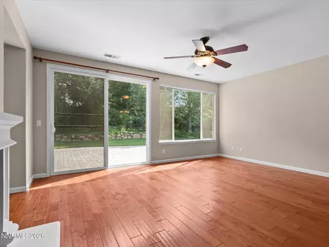 Living - 14080 Tagor Rd, Reno, NV 89521 photo 8 of 9