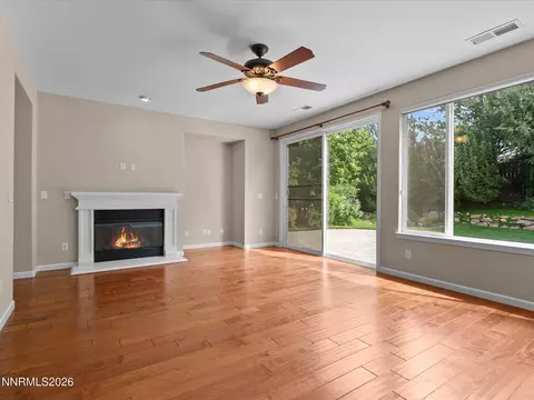 Living - 14080 Tagor Rd, Reno, NV 89521 photo 9 of 9