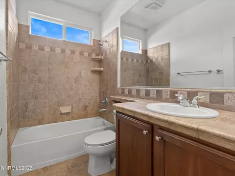 Bath - 14080 Tagor Rd, Reno, NV 89521 photo 5 of 6