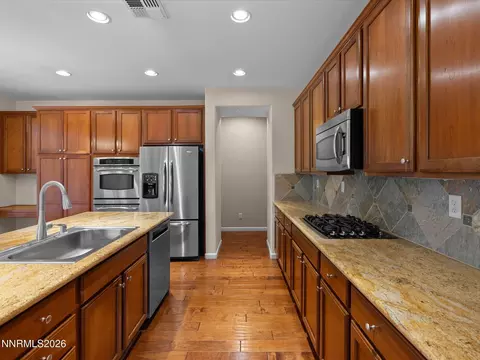 Kitchen - 14080 Tagor Rd, Reno, NV 89521 photo 4 of 5