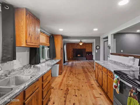 Kitchen - 110 E Laramie Dr, Reno, NV 89521 photo 4 of 4