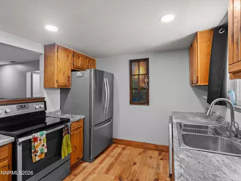 Kitchen - 110 E Laramie Dr, Reno, NV 89521 photo 2 of 4