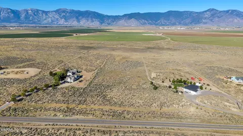 2068 E Valley Rd, Minden, NV 89423 photo 4