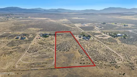2068 E Valley Rd, Minden, NV 89423 photo 2