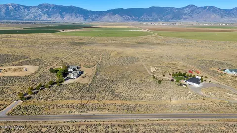 2068 E Valley Rd, Minden, NV 89423 photo 3