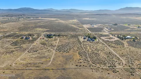 2068 E Valley Rd, Minden, NV 89423 photo 9