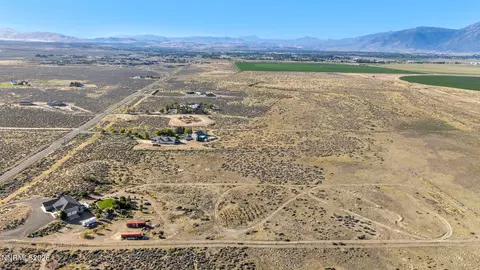 2068 E Valley Rd, Minden, NV 89423 photo 6