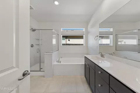 Bath - 1149 Dapple Dr, Minden, NV 89423 photo 1 of 3