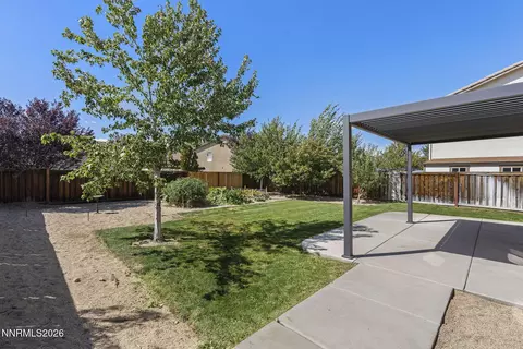 Exterior - 11565 Verazae Dr, Reno, NV 89521 photo 4 of 9