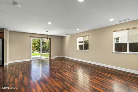 Living - 11565 Verazae Dr, Reno, NV 89521 photo 3 of 4
