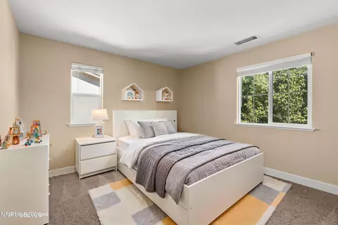 Bedroom - 11565 Verazae Dr, Reno, NV 89521 photo 3 of 9