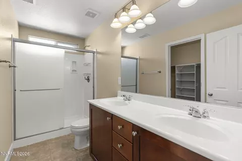 Bath - 11565 Verazae Dr, Reno, NV 89521 photo 2 of 2