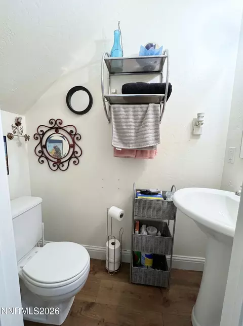 Bath - 1230 E St, Sparks, NV 89431 photo 4 of 4