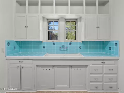 Kitchen - 1138 Codel Way, Reno, NV 89503 photo 2 of 3