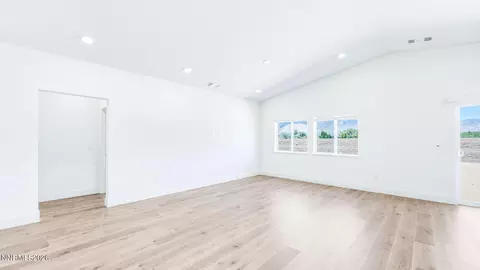 Living - 627 Fraser Loop, Dayton, NV 89403 photo 5 of 6