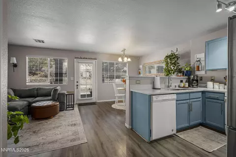 5650 El Paseo Dr #102, Sparks, NV 89436