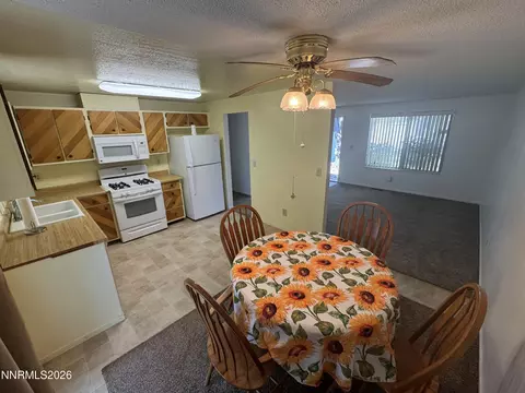 Dining - 10052 Albite St, Reno, NV 89506 photo 1 of 1