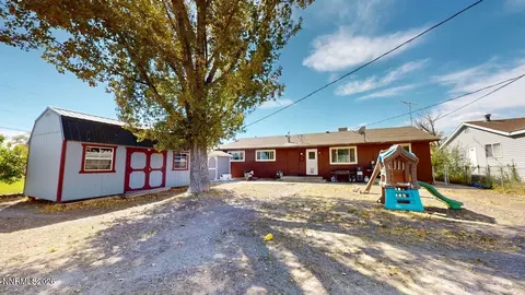 Exterior - 65 E 3rd St, Battle Mountain, NV 89820 photo 2 of 3