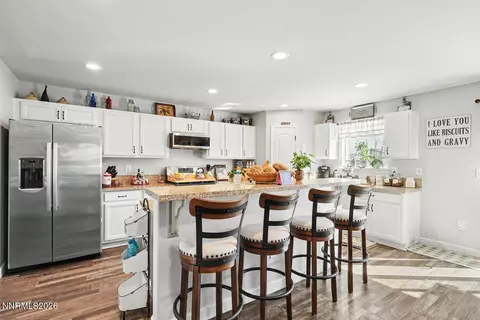 Kitchen - 1280 Venitian Ct, Fallon, NV 89406 photo 4 of 4
