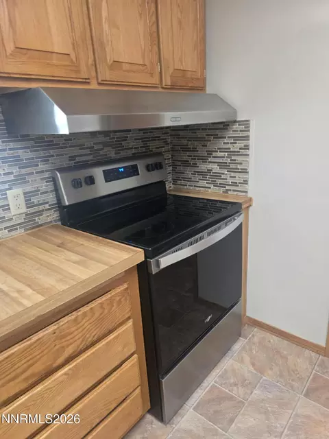 Kitchen - 4676 Solias Rd, Fallon, NV 89406 photo 2 of 7
